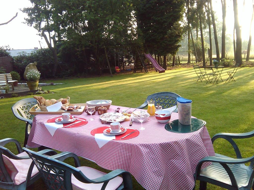 Helpende Hand Villa Oelegem Dış mekan fotoğraf